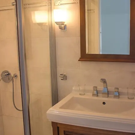 ベッド・アンド・ブレックファスト Yoda サン＝ジャン＝ド＝リュズ