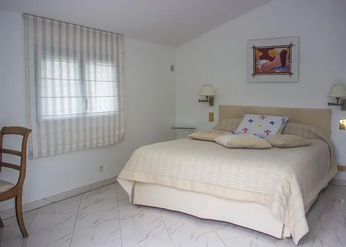 Yoda Frühstückspension 3*