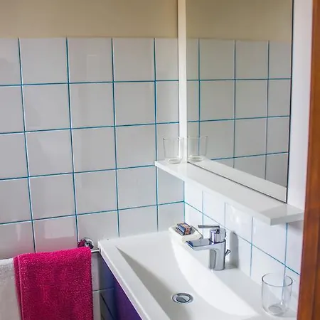 Bed and Breakfast Yoda