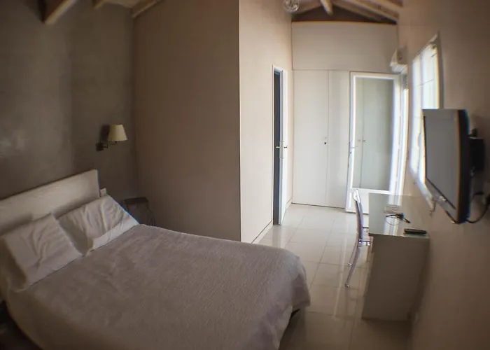 Bed & Breakfast Yoda 3*