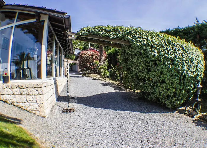 Alojamento de Acomodação e Pequeno-almoço Yoda